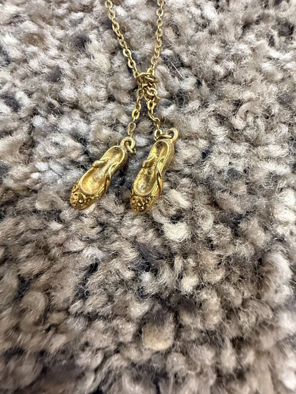 Vintage Avon Gold-Tone Ballet Slipper Necklace Dance Ballerina Jewelry